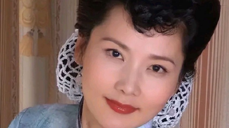 何赛飞《无限超越班》现场发飙罢录直指学员卖相还吃不起苦